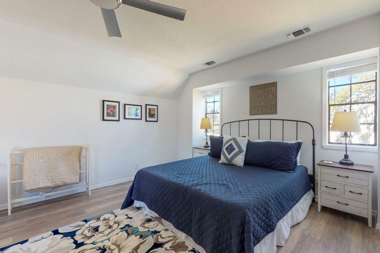 Вилла Fredericksburg Farmhaus Экстерьер фото